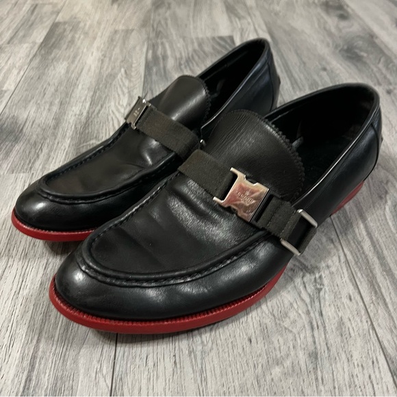 Authentic Gucci Buckle Loafers Italian Black Leather w/ Red Soles Sz 7 fits 9 US - Picture 1 of 8